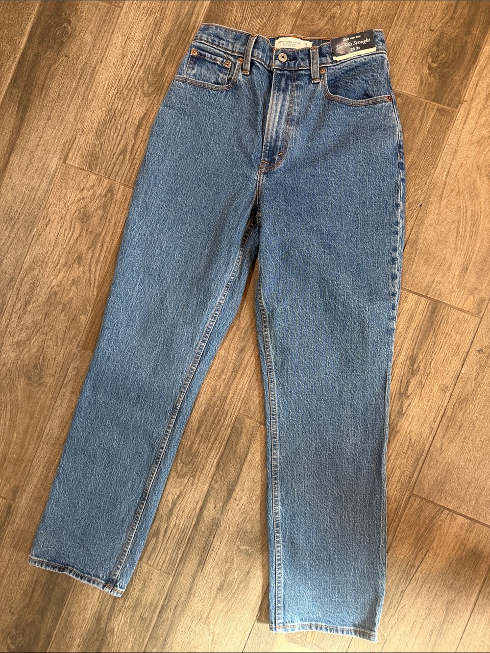 Abercrombie & Fitch 90’s High-Rise Straight Curve Love Jeans - Picture 4 of 7